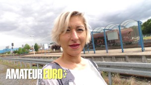 DEUTSCHLANDREPORT – Big Booty Mature Oda Amelie Puts Her Pussy To Good Use – AMATEUREURO