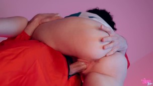 Slutty girl is playing SQUIRT game with her warden – CUT version