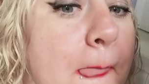 Deborah Drako – Cute Chubby Tattooed Housewife – Cumpilation