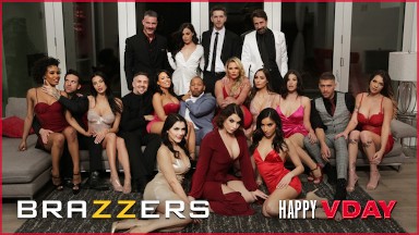 Brazzers – Nothing Is Better Than The Biggest Orgy Of All Time With to Talents Giving Their All In