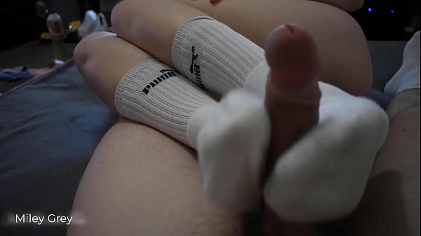FOOTJOB Compilation – @xmileygreyx