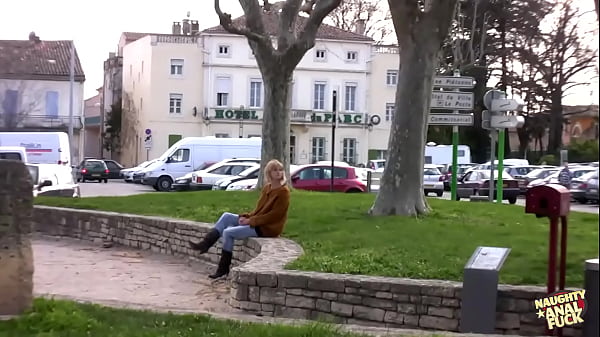 Intense vaginal fingering aroused the blonde and she even wanted to have hardcore anal sex